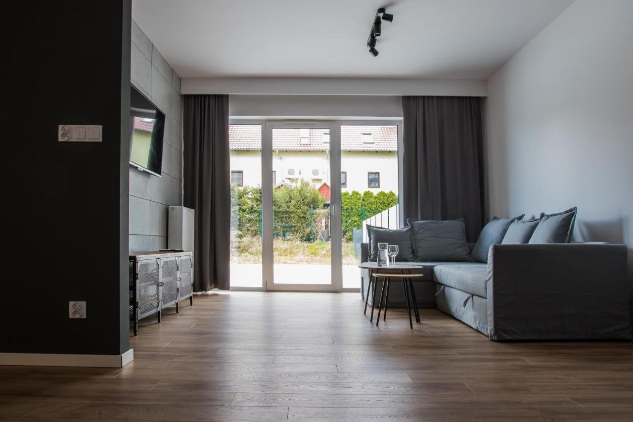 Longinus Apartament Болеславец Екстериор снимка