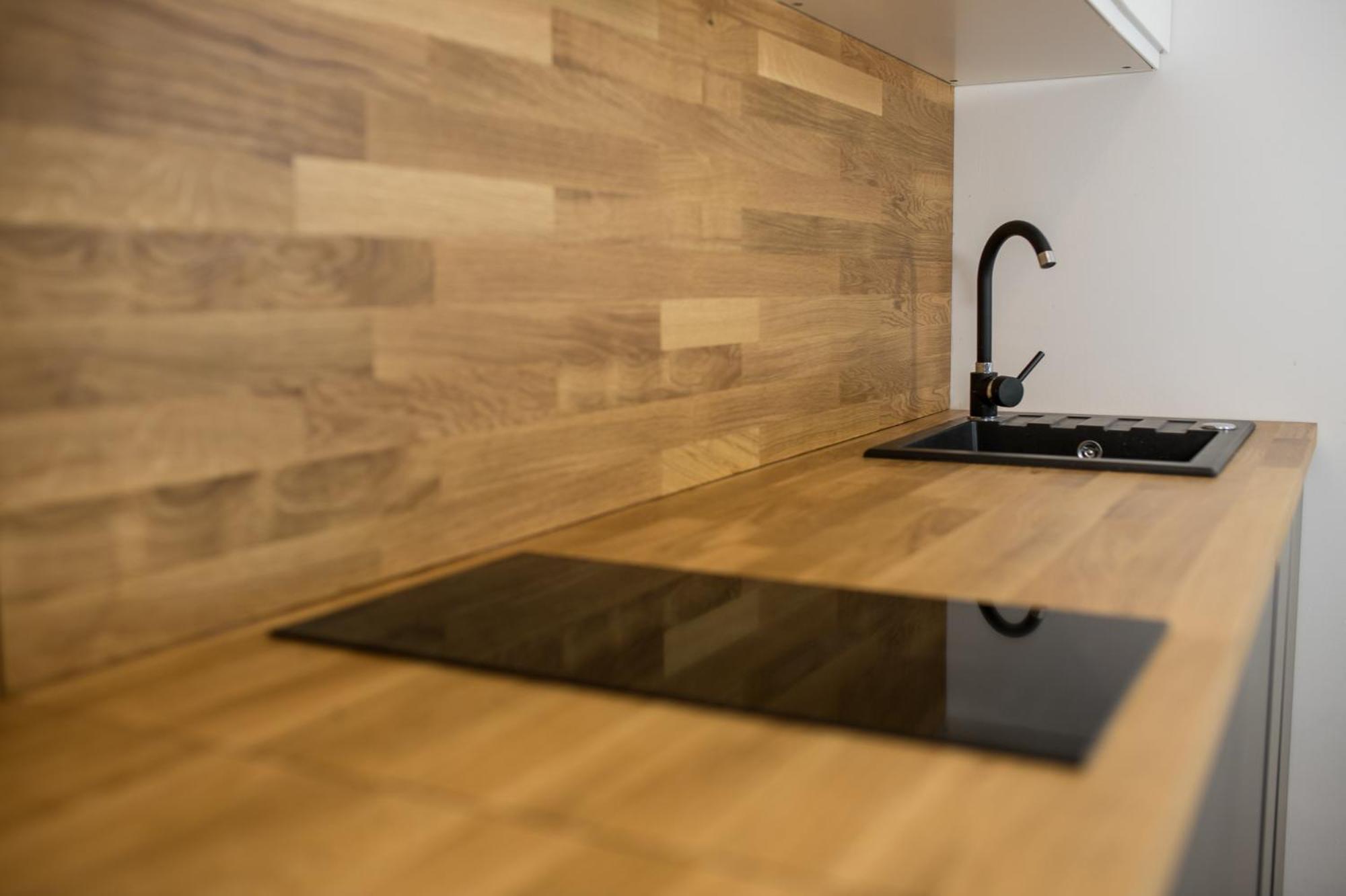 Longinus Apartament Болеславец Екстериор снимка